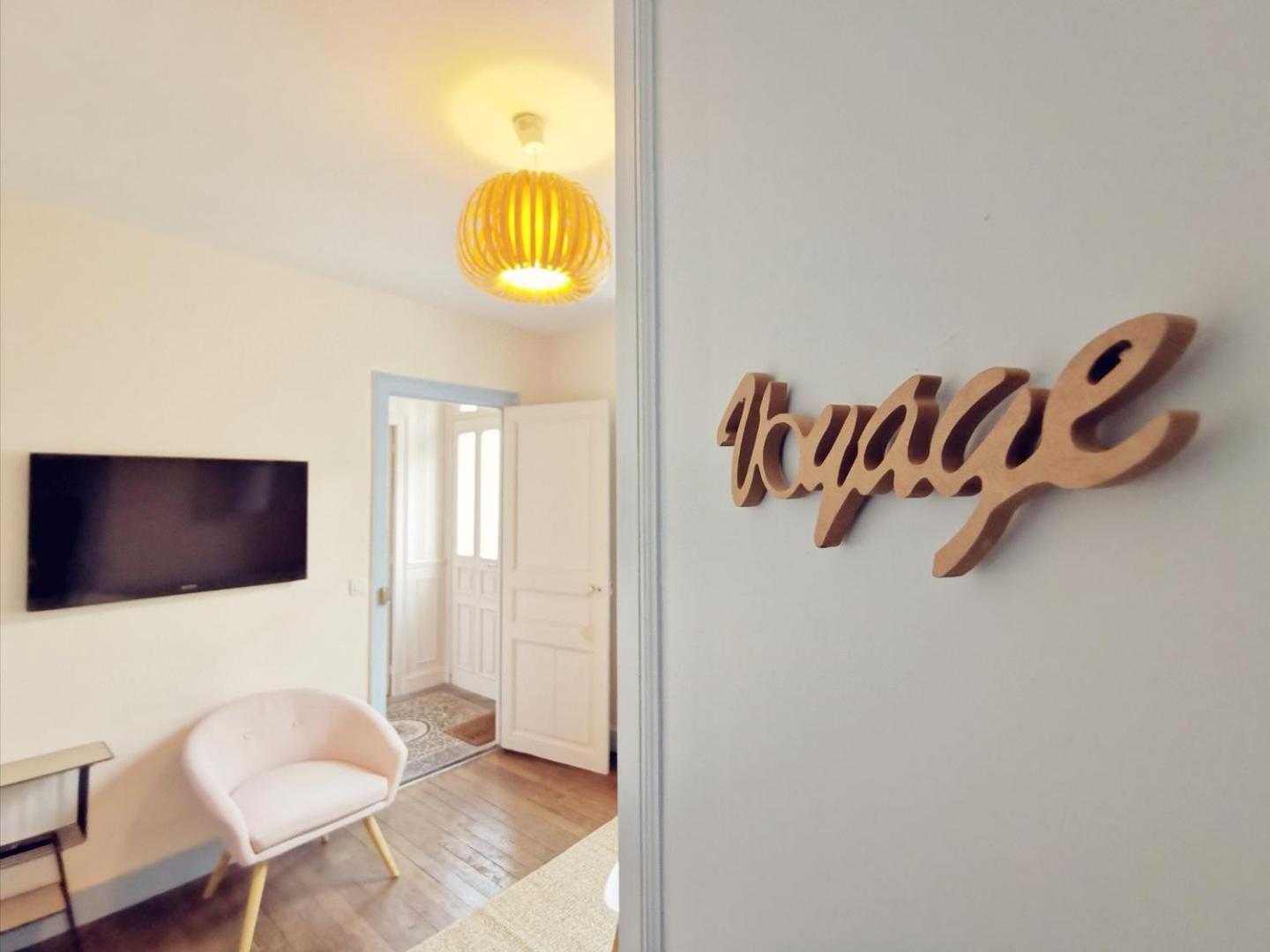 Maison Vanier - Duplex - Centre-Ville - Mon Groom Троа Екстериор снимка